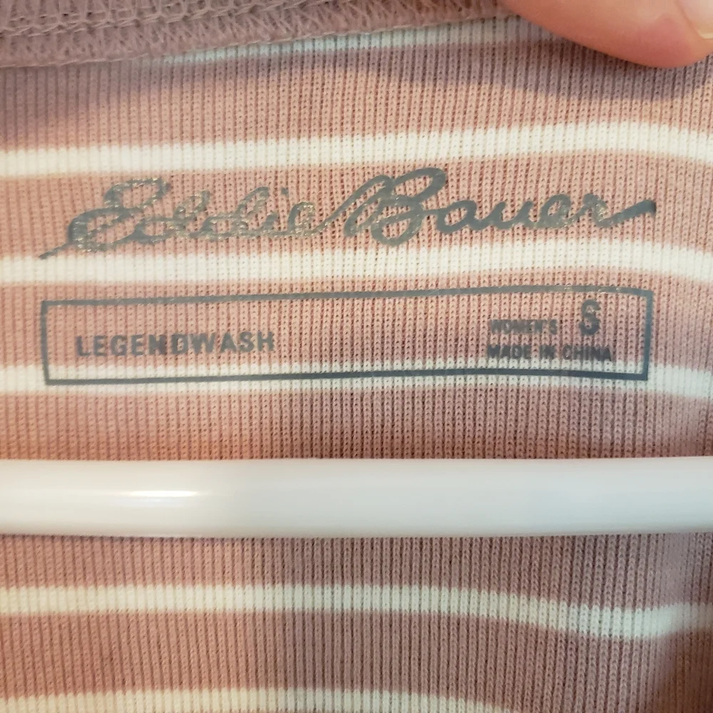 Eddie Bauer Sweater - Picture 2 of 7
